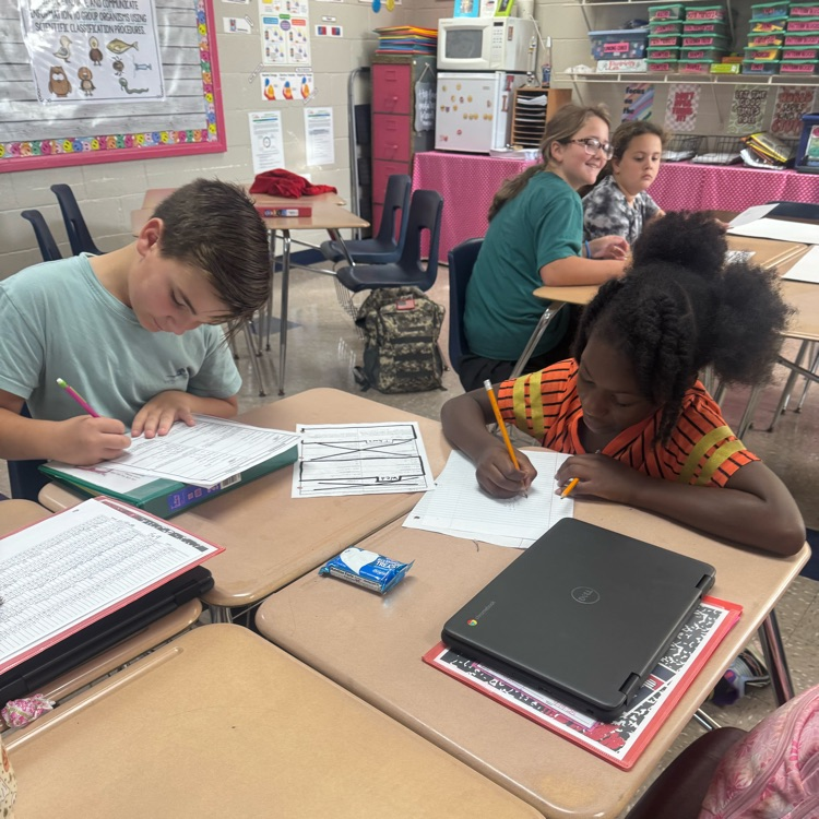 Mrs. Paulk, Mrs. Arnold, and Mrs. Mosley’s math classes are working with partners multiplying three-digit by two-digit numbers. #tces 