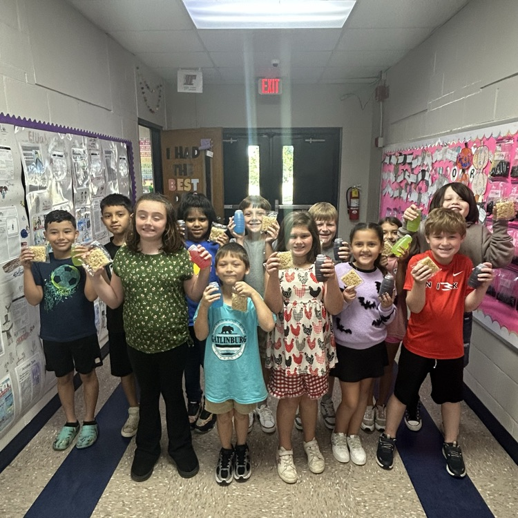 🎉 Congratulations to these 3rd graders! 🎉 They’ve each passed at least 10 i-Ready Reading lessons in the first eight weeks of school! Keep up the amazing work! 
