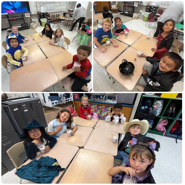 1st grade has had a busy week! We had sweet treats, award certificates, and fun crafts! Such a FUN filled week! 🎃