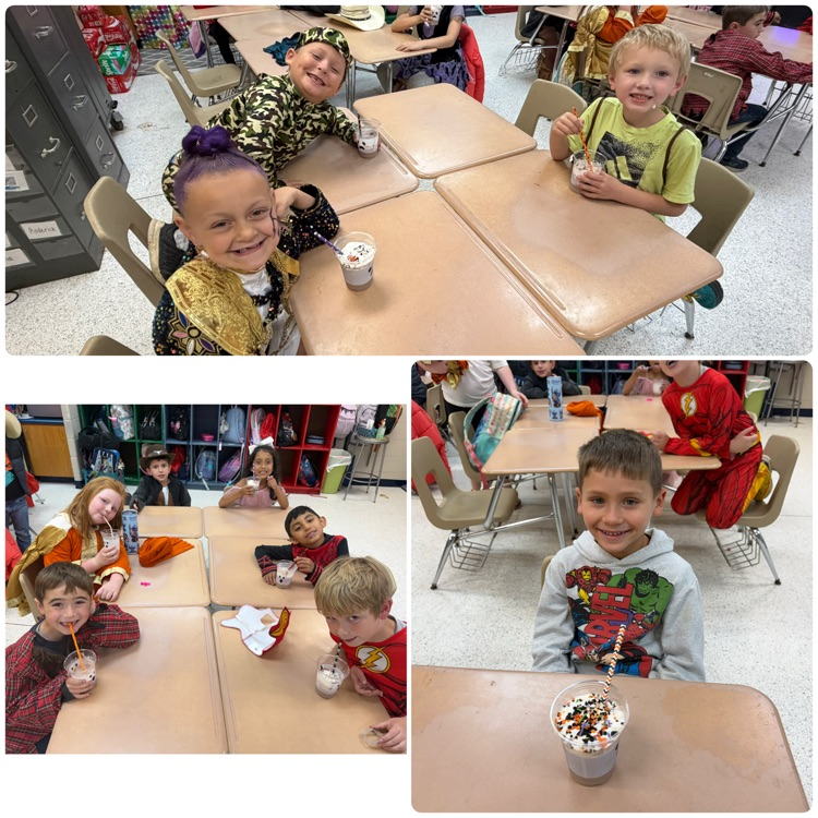 1st grade has had a busy week! We had sweet treats, award certificates, and fun crafts! Such a FUN filled week! 🎃