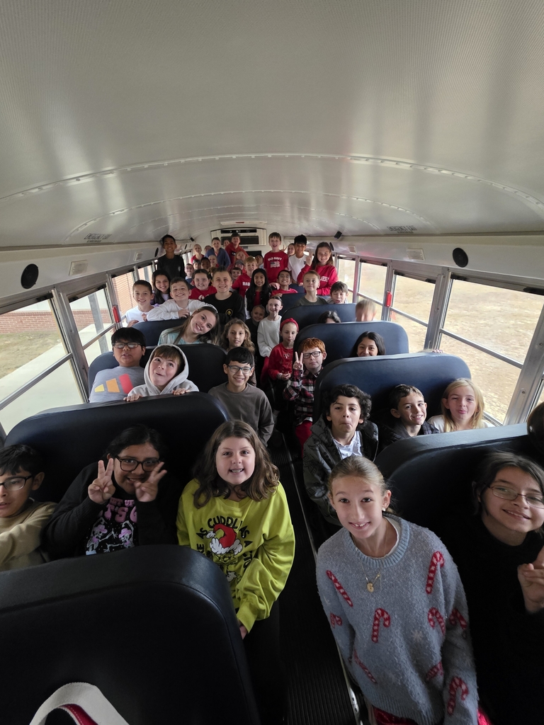 Our 4th graders had a great time on their field trip to the movies! They loved spending time together outside the classroom. It was a fun and memorable day for all. 🎬😊