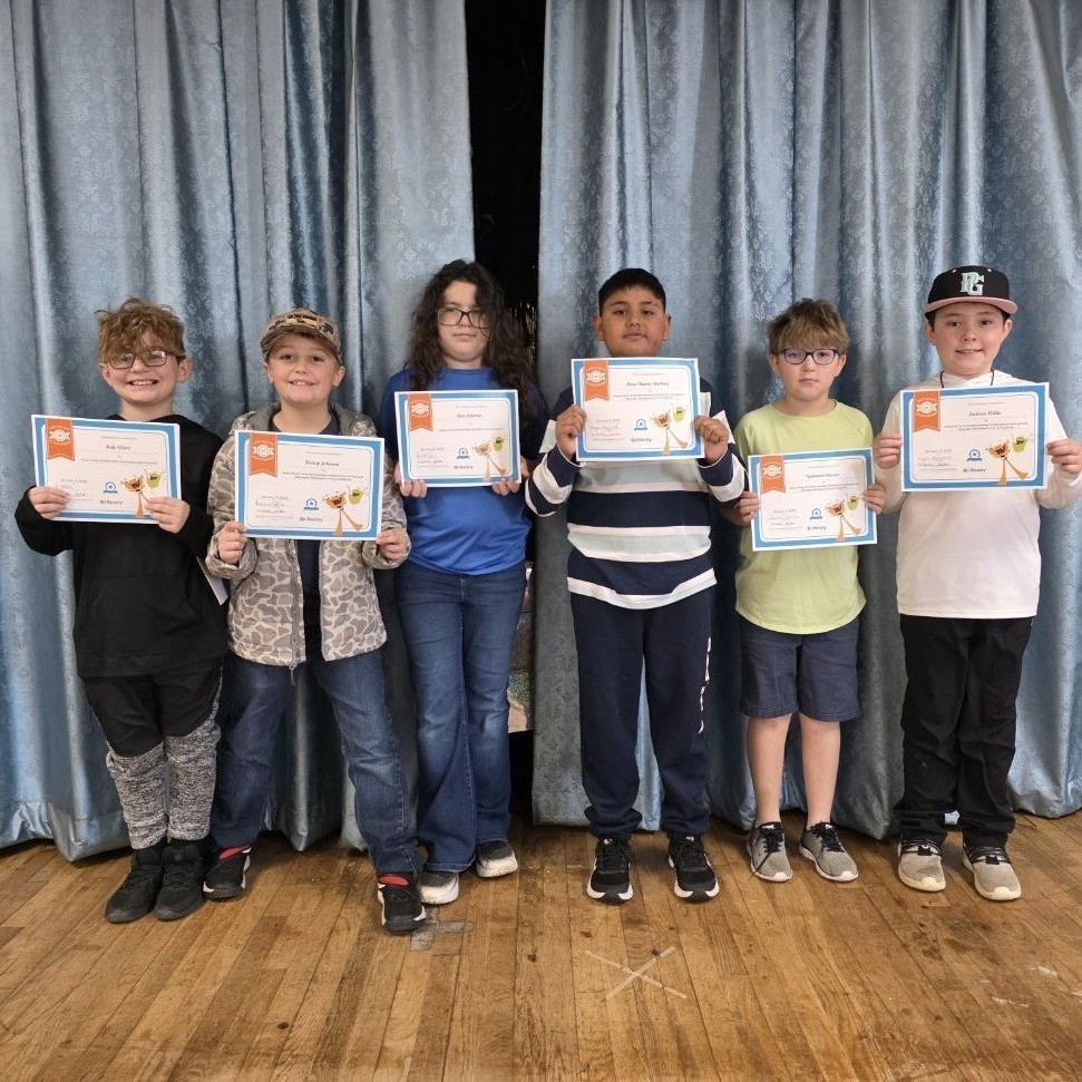 This award recognizes students in 4th grade for scoring in the top 3 for the highest percentage of growth towards the stretch goal on their winter I-Ready diagnostic.