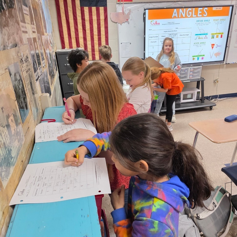 4th graders have had fun learning all about angles this week! 