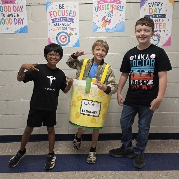 🔤 Spelling out their futures, one letter at a time! ✨ Our 4th graders are rocking Letter Day by dressing up as something that starts with the first letter of their name! ❤️💙