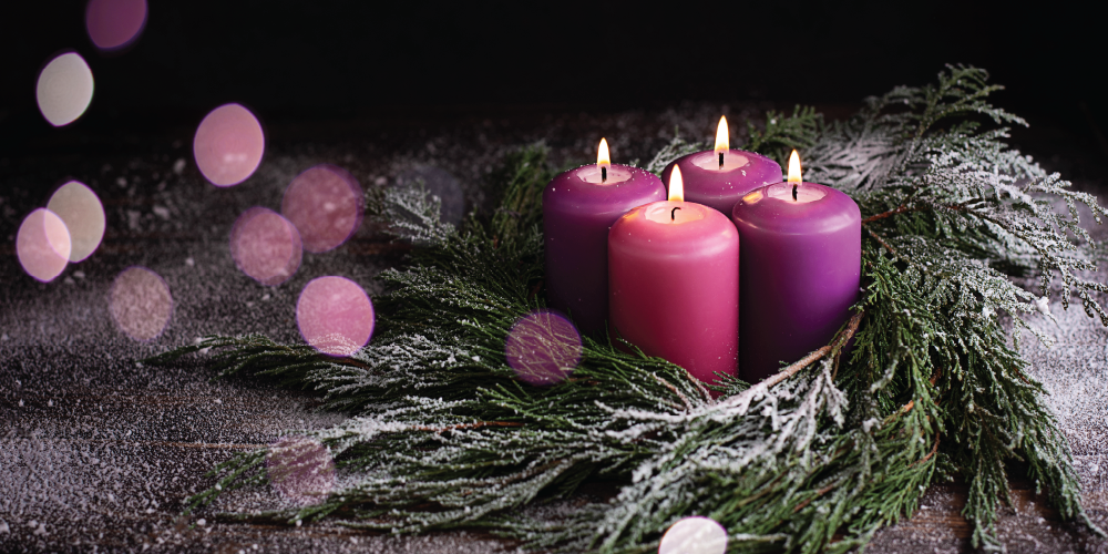 An image consists of the four candles of Advent.
