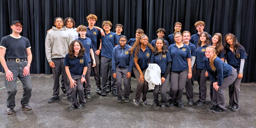 Group photo of students and 1 faculty 