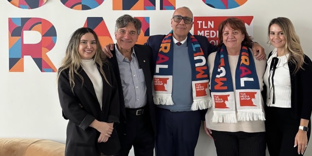 Photo of TCDSB and Italian exchange educators together