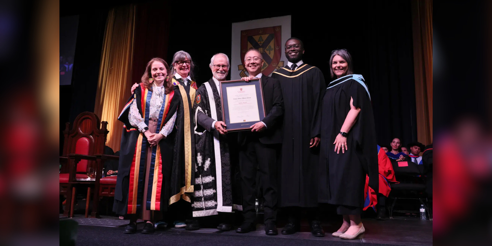 Michael Power/St. Joseph Teacher Recognized by Queen’s Graduate