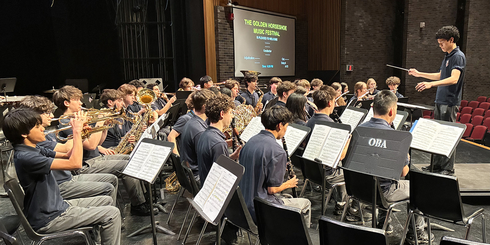 Photo of Redmond students performing at the festival