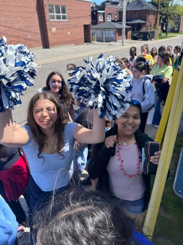Loretto College School Walk-a-Thon Raises Funds for Student Opportunities