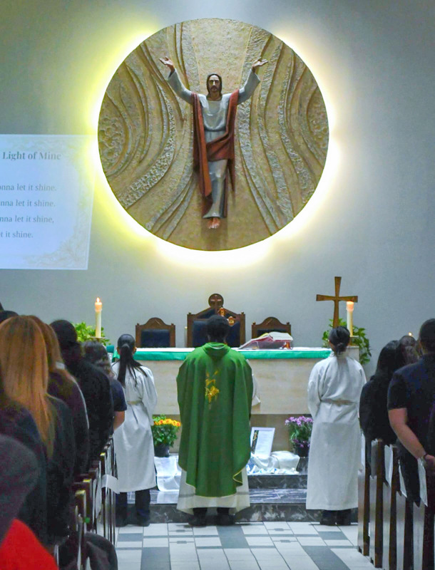 Students and staff at Loretto College School gather at St. Nicholas of Bari Parish for their first school Mass of the year, reflecting on faith, leadership, service and community.