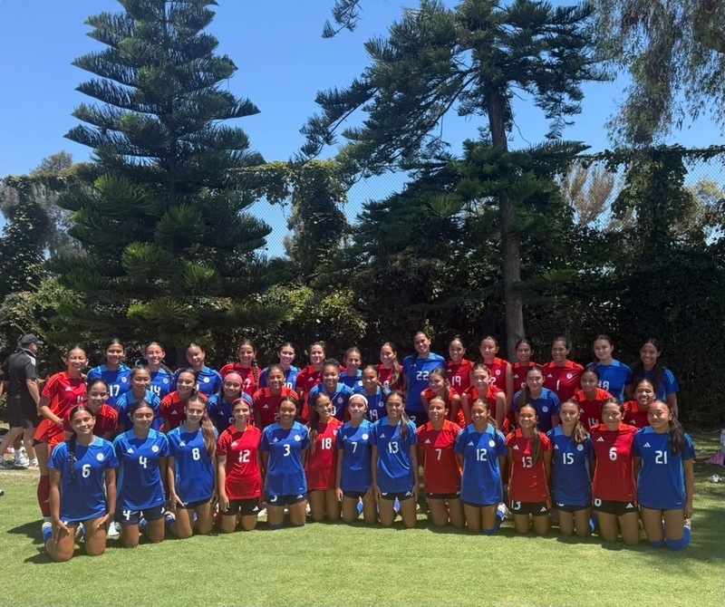 Group photo of the Philippines U17 soccer team on the court