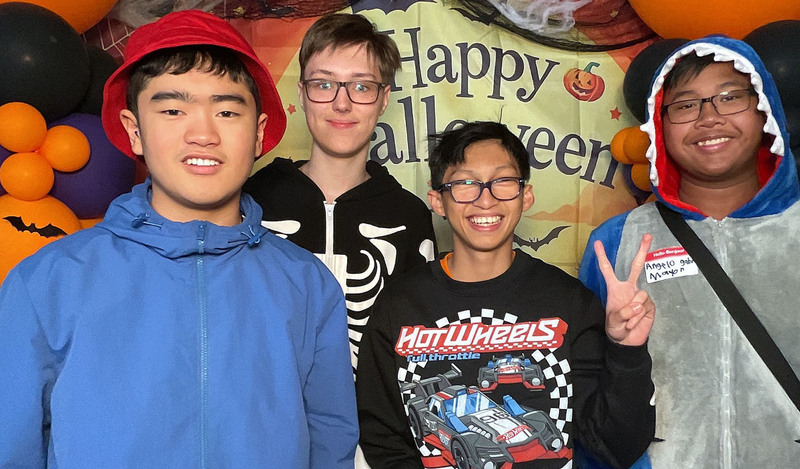 Photo of ISP students at the Halloween Social