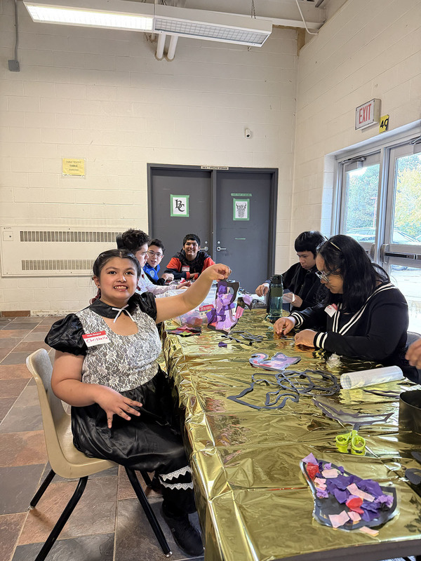 Photo of ISP students at the Halloween Social