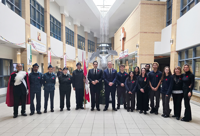 Group photo of Marshall McLuhan students with honoured guests