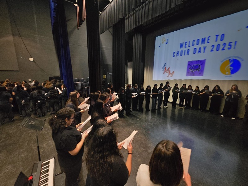 Students from Senator O’Connor, Marshall McLuhan, and St. Joseph Morrow Park rehearsing together during Choir Day 2025.