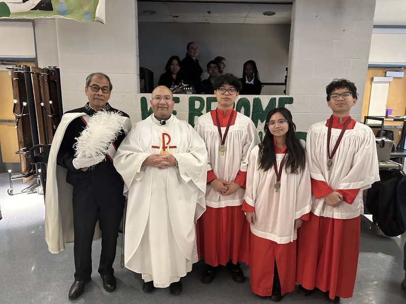 Advent Mass Marks a Meaningful Transition for the McLuhan Community