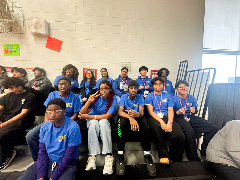 Group photo of SMTCA robotics team