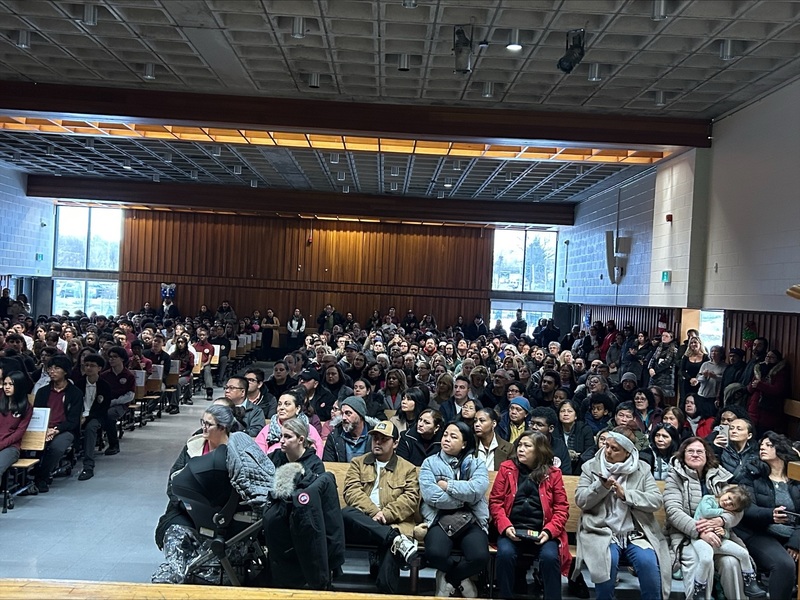 Saint Oscar Romero Celebrates Student Excellence at Academic Awards Ceremony