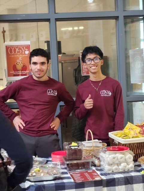 McLuhan Community Gets “COSY” in Support of Covenant House Toronto