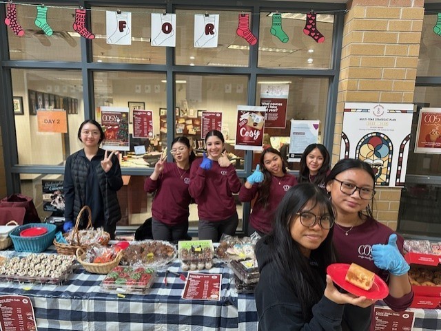 McLuhan Community Gets “COSY” in Support of Covenant House Toronto