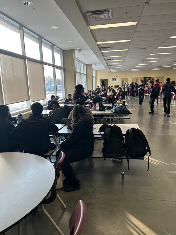 Photo of MPJ students getting breakfast