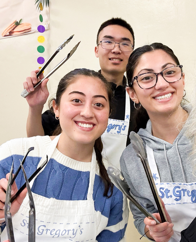Photos of the MPSJ students serving breakfast