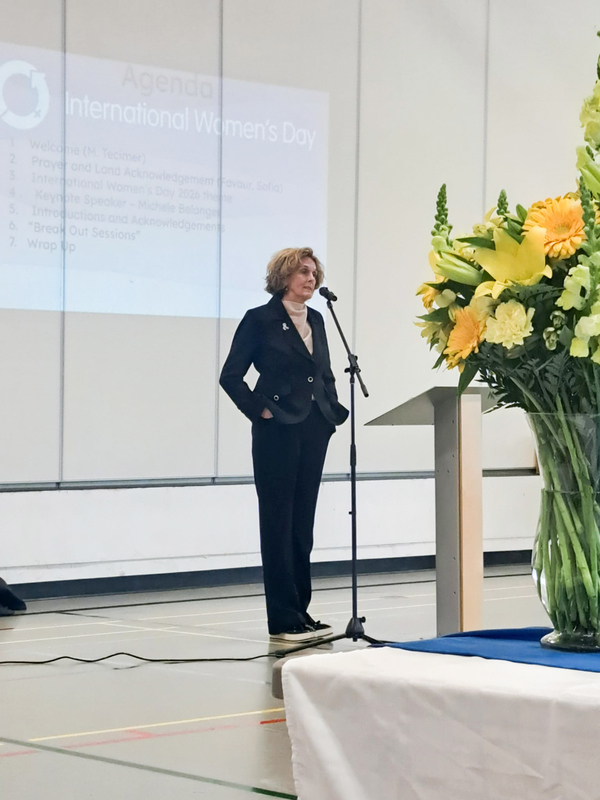 Photo of the assembly