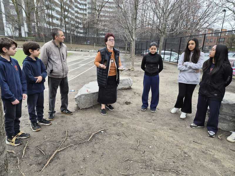 Grade 6 Students Explore Math and Indigenous Culture Through Traditional Loom Beading