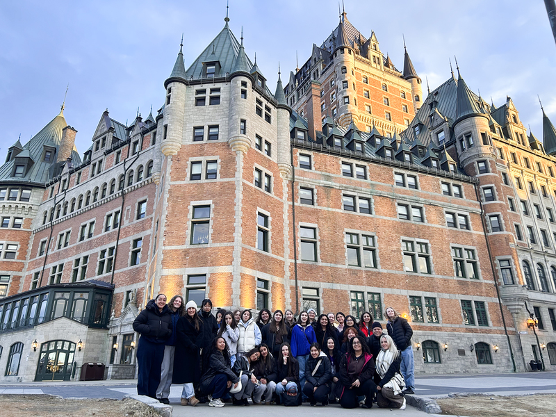Photo of SJCS students and staff in front of historical building in Quebec