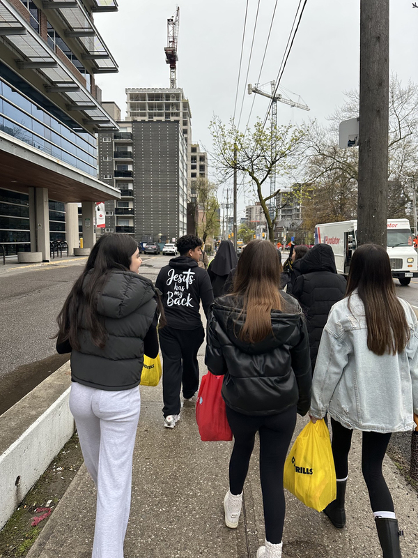 Photo of Marshall McLuhan students during the retreat