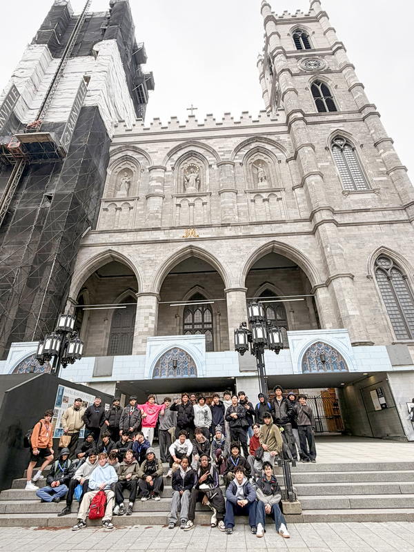 Group photo of Brebeuf students in Montreal