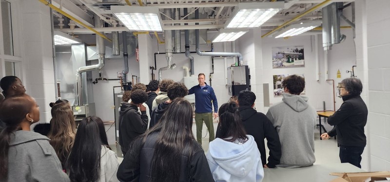St. Oscar Romero SHSM Students Participate in Enbridge Gas Sector Partnered Experience