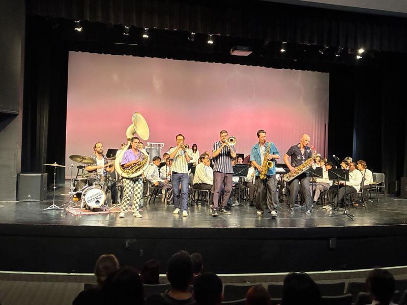 Big Smoke Brass performing with Honour Band