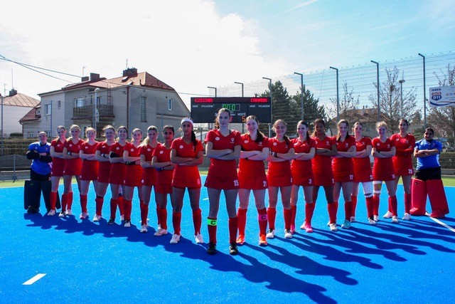 Team Canada Field Hockey Trojan Signs with McMaster University