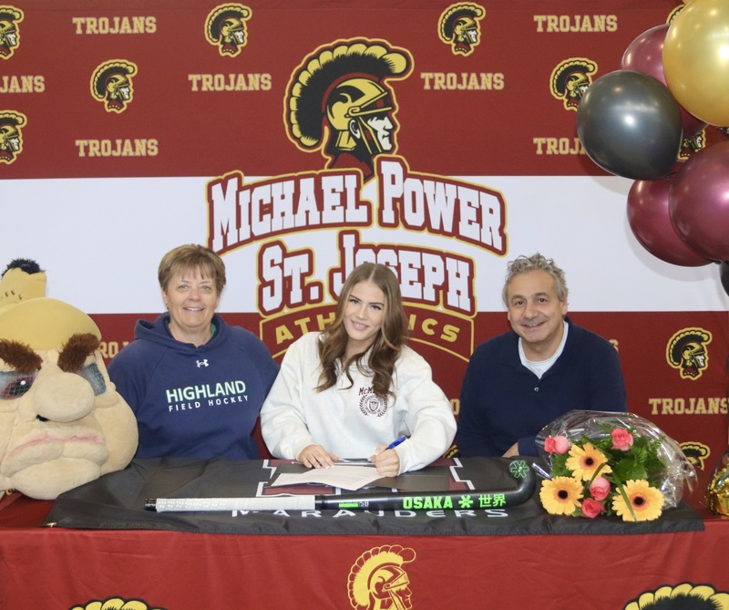 Team Canada Field Hockey Trojan Signs with McMaster University