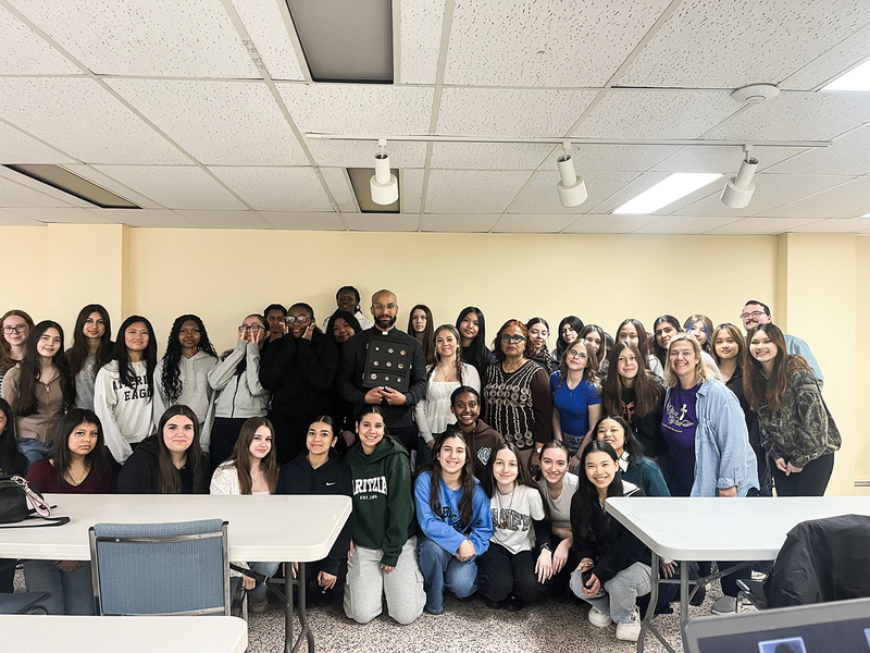 Group photo of Loretto College students and staff at the retreat