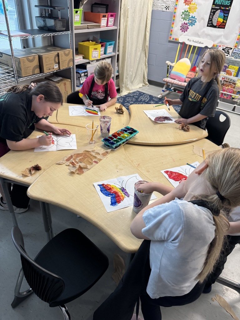 Students working on butterflies 