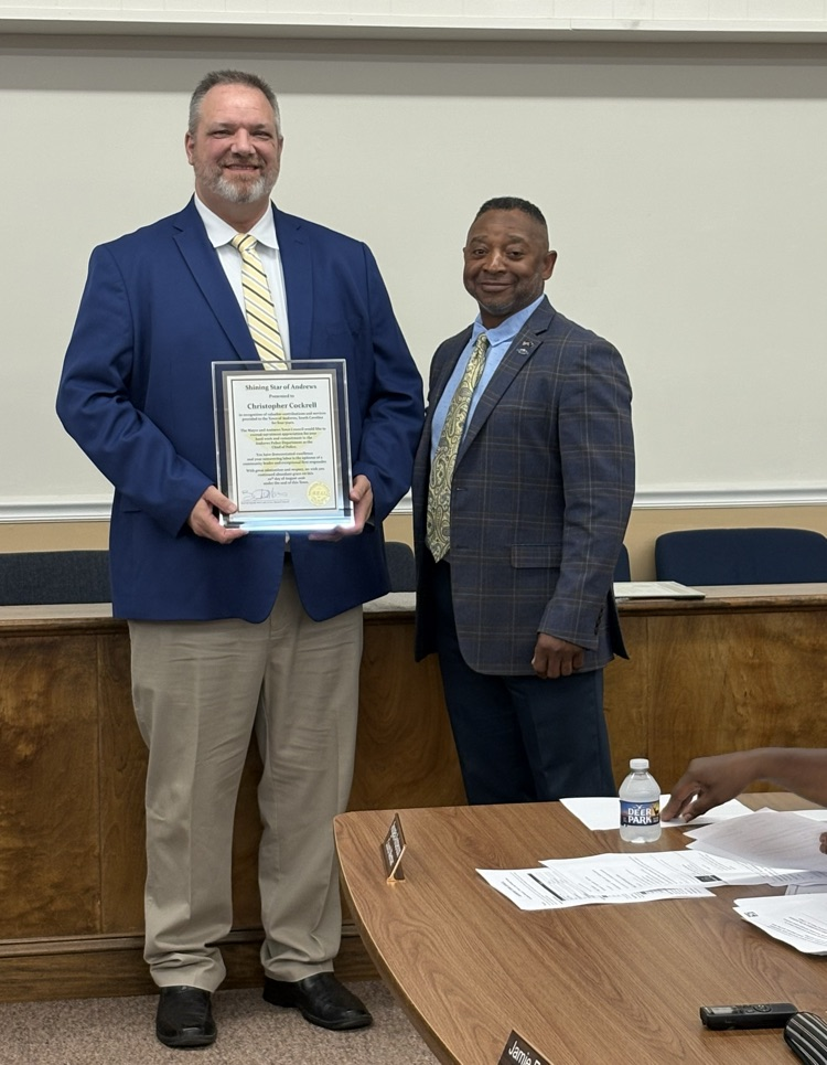 Chief Cockrell and Mayor McClary