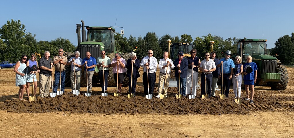 community leaders at Groundbreaking of Farmer's Market