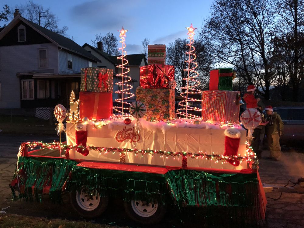 FESTIVAL OF LIGHTS PARADE