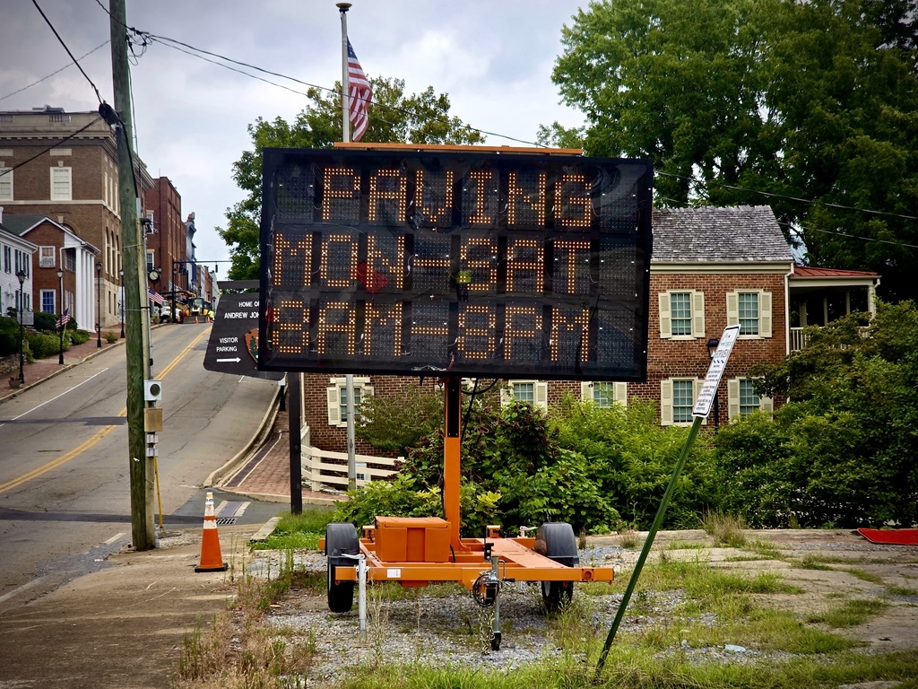 Traffic Warning Sign