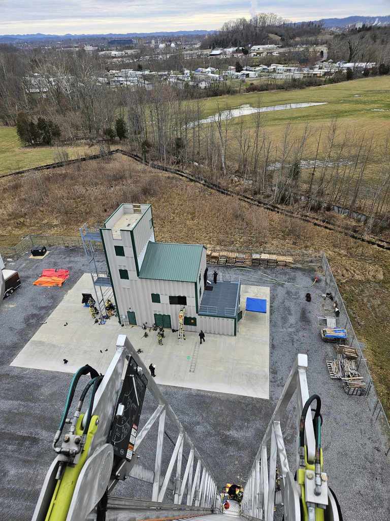 Pic from 100ft platform