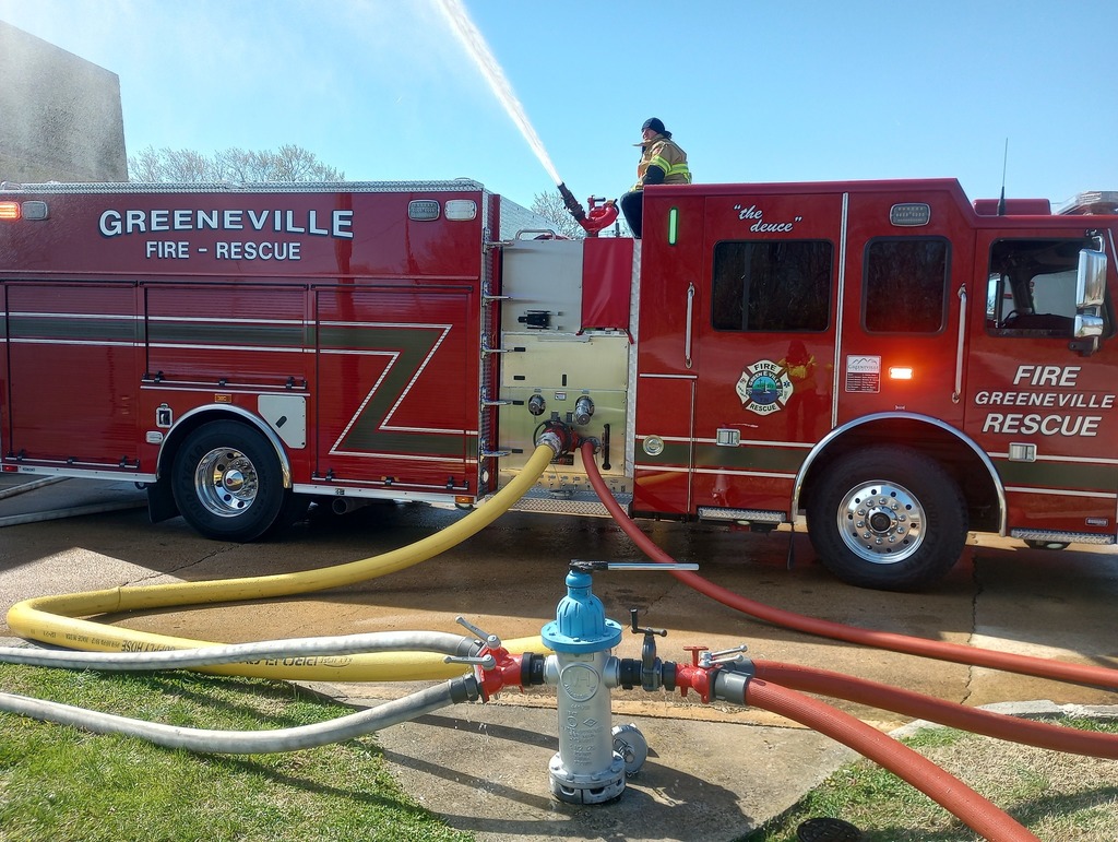 E2 heavy hydrant hookup