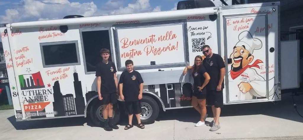 Southern Yankee Pizza truck