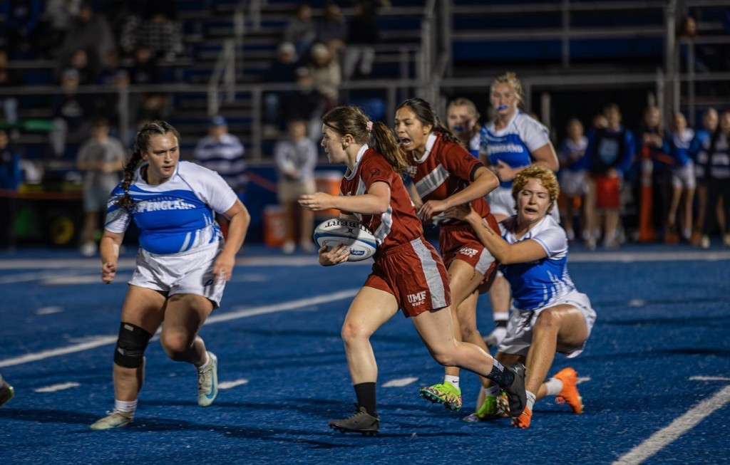 Hayzel Going for Goal