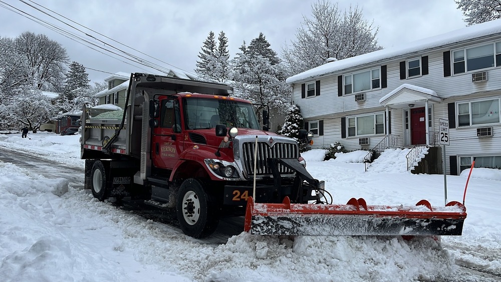 snow plow truck