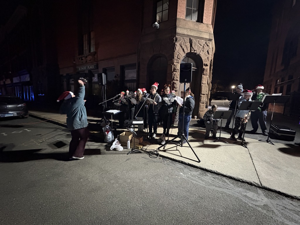 The RHS chorus and band