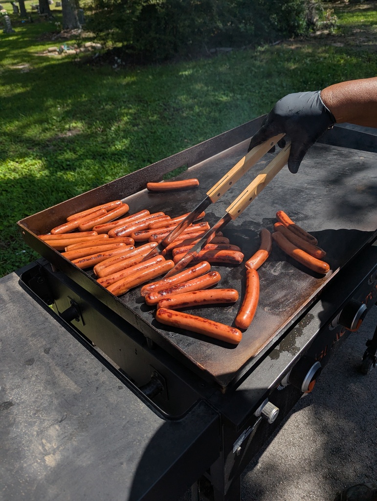 Hot dogs on the grill