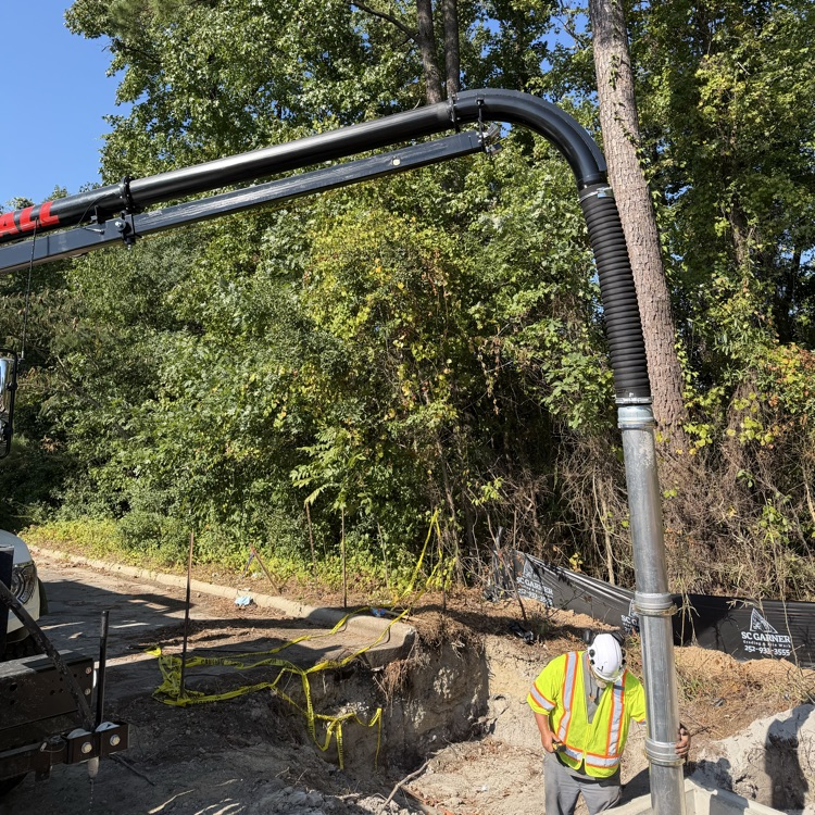 truck and pipe 